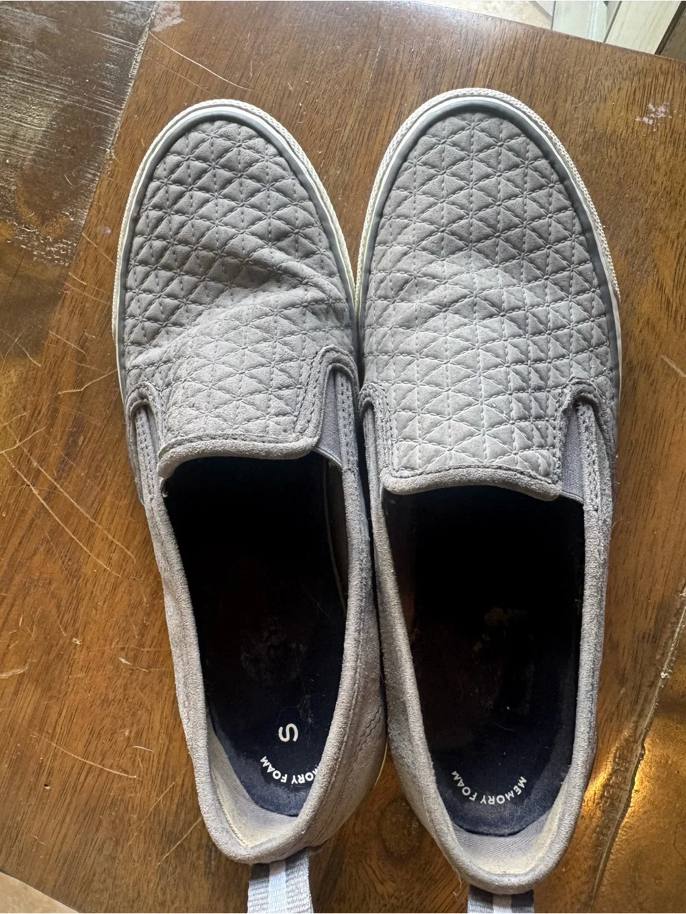 Sperry casual slip